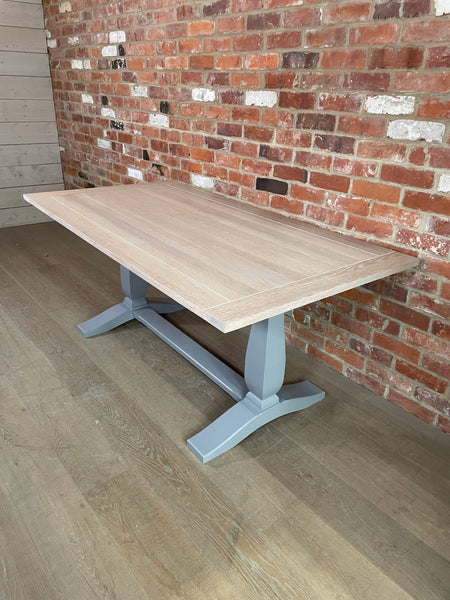 Harrogate 6 Seater Dining Table- Fog