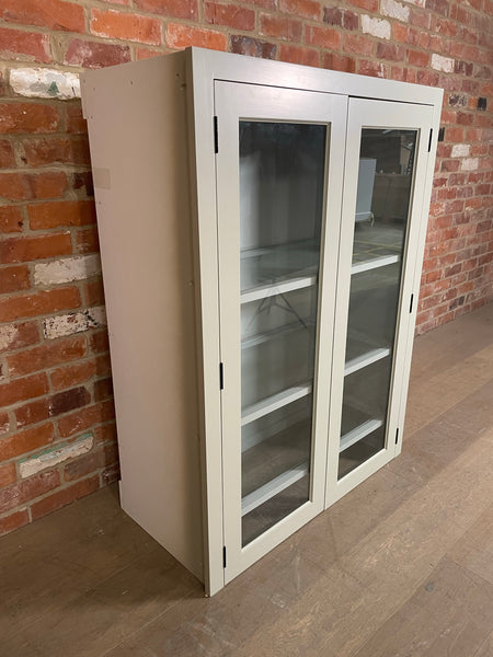 Henley 920 Glazed Countertop cabinet - French Grey