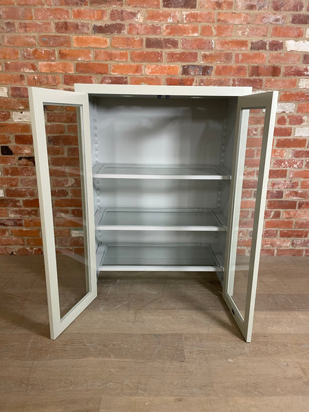 Henley 920 Glazed Countertop cabinet - French Grey