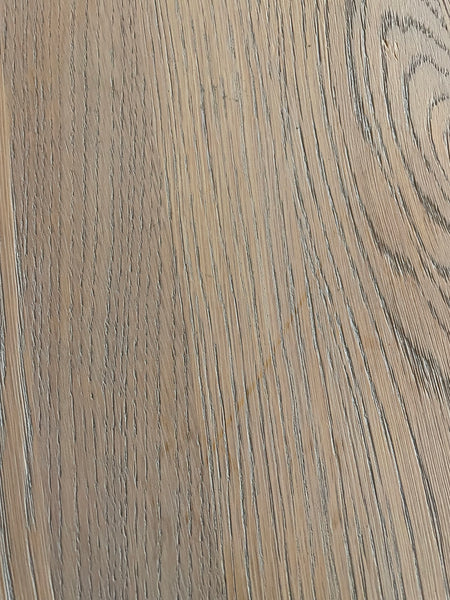 Balmoral 6 Seater Round Dining Table, Seasoned Oak