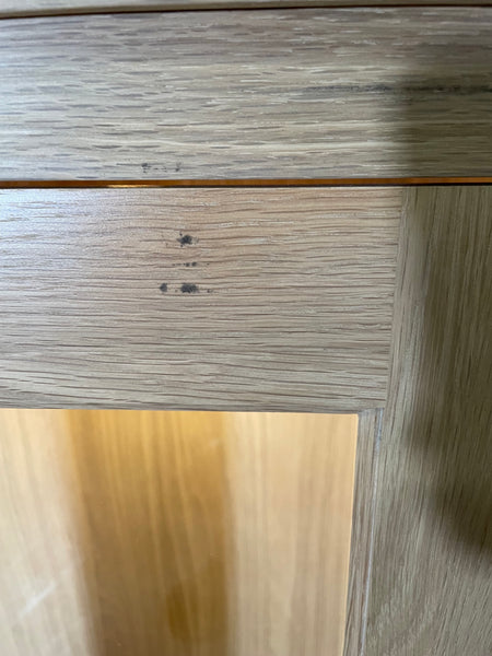 Henley 5ft Glazed Oak Dresser Top - Missing All Internal Shelves