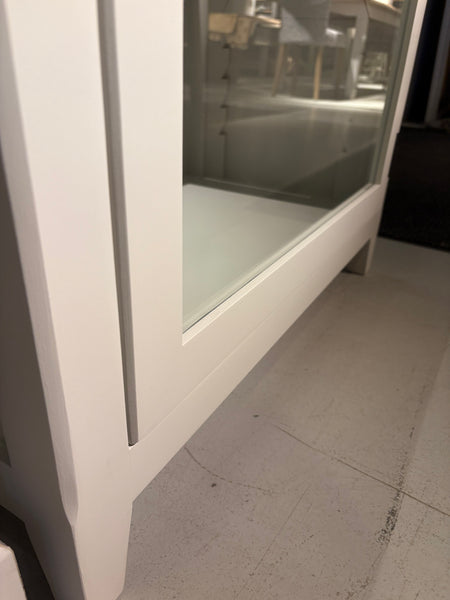 Shepton Glazed Cabinet - Lily - Right Opening