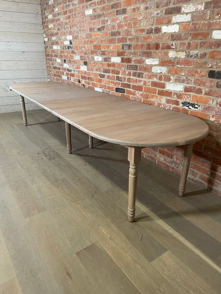 Sheldrake 4-12 Seater Extending Dining Table, Seasoned Oak