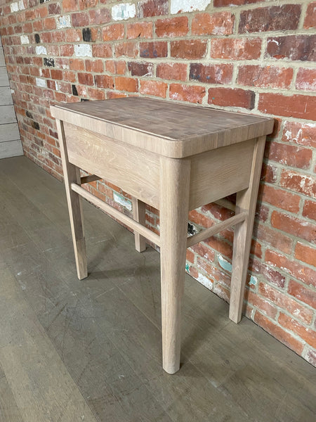 Borough Freestanding Chopping Block - Natural Oak