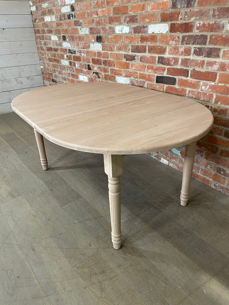 Sheldrake 4-6 Seater Extending Dining Table, Natural Oak