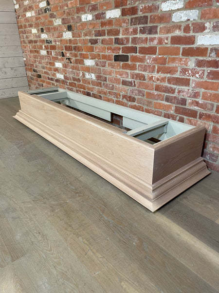 Henley 2700 Contemporary Cornice- Oak