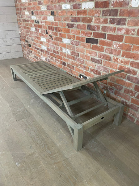 Harmondsworth Sunlounger- No Cushion
