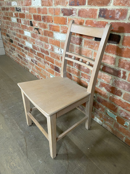 Suffolk Chair - Seasoned Oak
