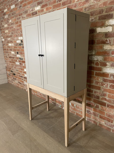 Ardingly Cabinet - Honed Slate