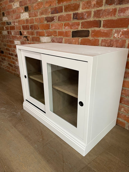 Chawton Single Glazed 2 Door Base Cabinet - Snow