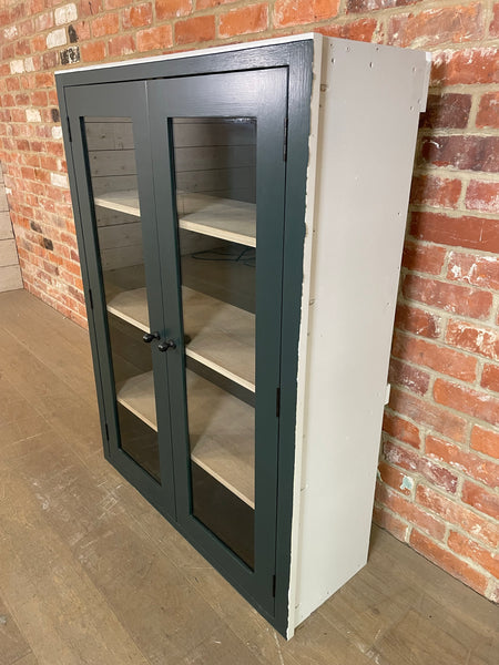 Suffolk 920 Countertop Double Door Glazed Cabinet -Constable Green