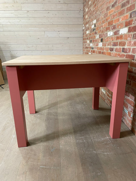 Charlecote 1200 Rectangular Island - Rhubarb & Oak