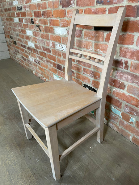 Suffolk Chair - Seasoned Oak