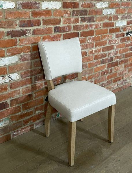 Mowbray Dining Chair - Hugo Pale Oat - Vintage Oak