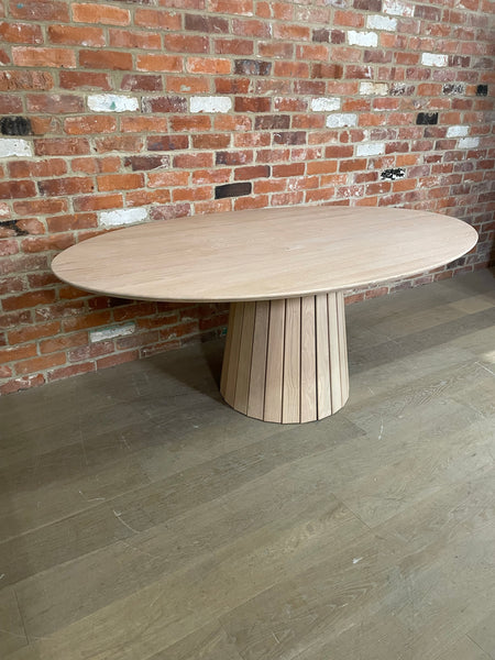 Stratford 6 Seater Elliptical Dining Table- Natural Oak