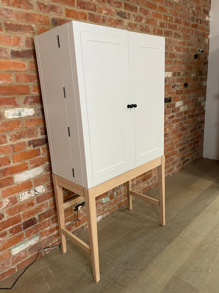 Ardingly Cabinet - Lily