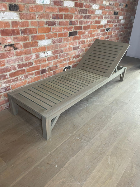 Harmondsworth Sunlounger- No Cushion