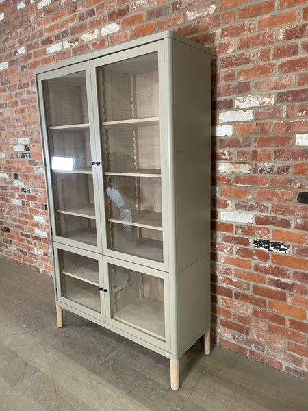 Farlow Dresser - Lead Light