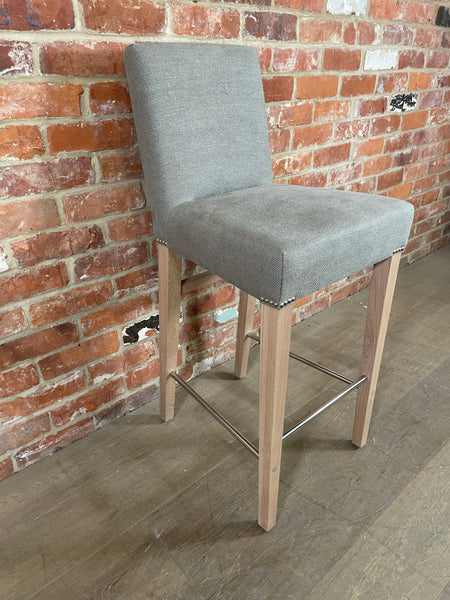 Shoreditch High Back Bar Stool - Heav LinSpelt-Pale Oak Legs