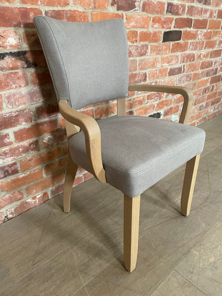 Mowbray Carver Chair - Hugo Spelt - Vintage Oak