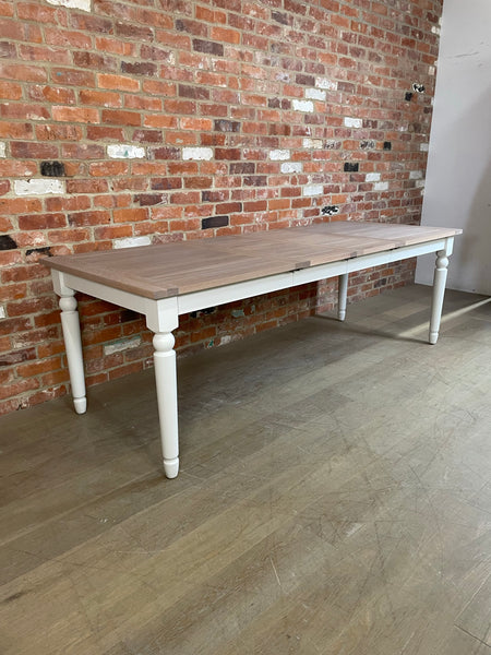 Suffolk 4-8 Seater Extending Dining Table- Silver Birch