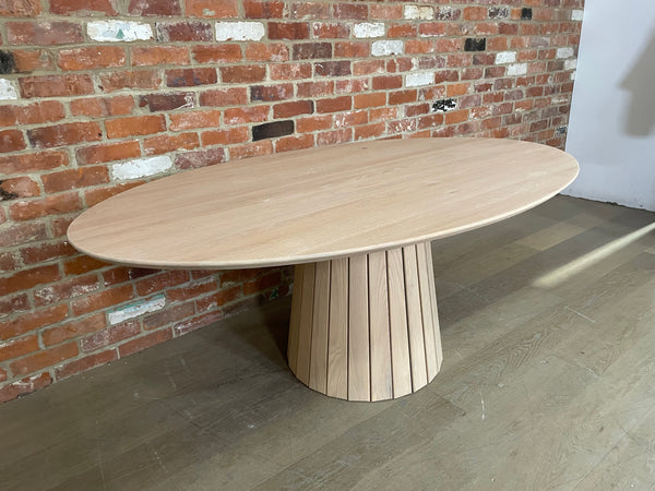 Stratford 6 Seater Elliptical Dining Table- Natural Oak