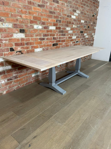 Harrogate 6-10 Seater Dining Table- Fog