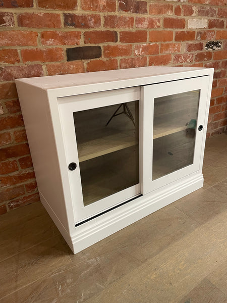 Chawton Single Glazed 2 Door Base Cabinet - Snow