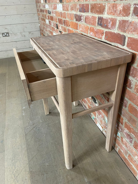Borough Freestanding Chopping Block - Natural Oak