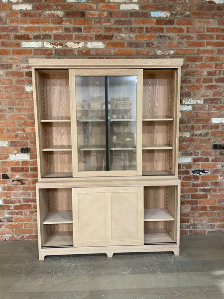 Holborn 5ft Glazed Dresser - Natural