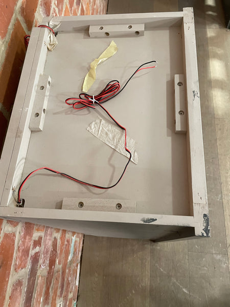 Suffolk 450 Tall 1 Door Glazed Wall Cabinet -Right- Shell Door & Smoke Frame