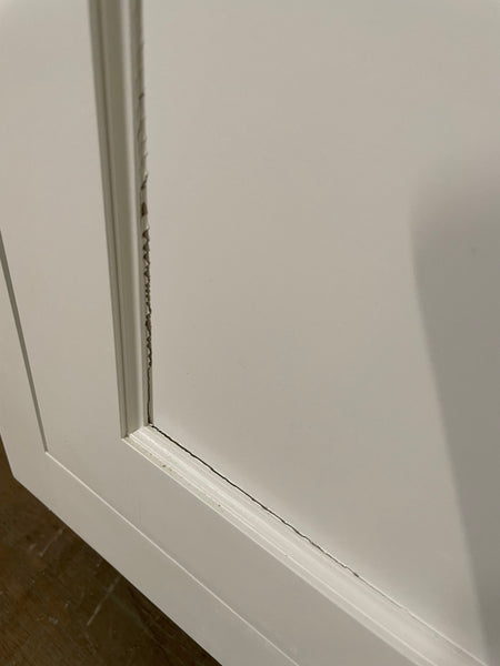 Henley 920 Pan Drawer Base Cabinet - Snow