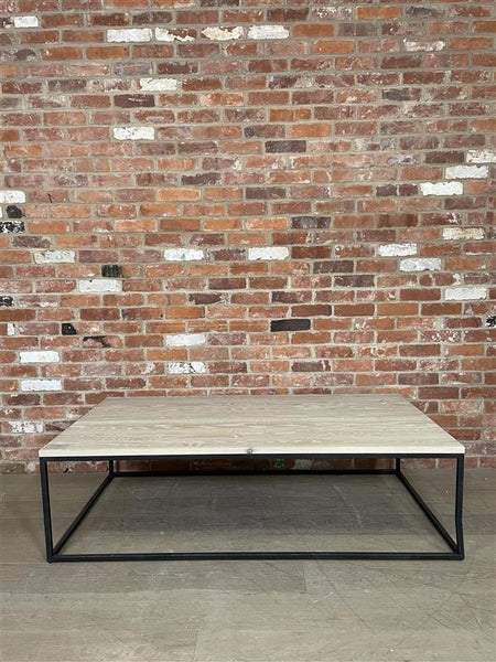 Carter 1600 Rectangular Coffee Table - Metal & Oak