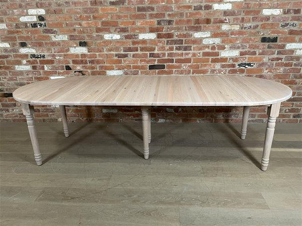 Sheldrake 4-10 Seater Extending Dining Table, Seasoned Oak