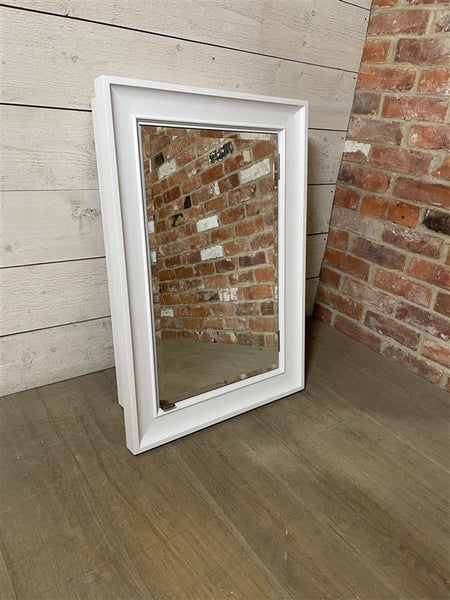 Jarrow 560 1 Door Wall Cabinet - Right - Shell