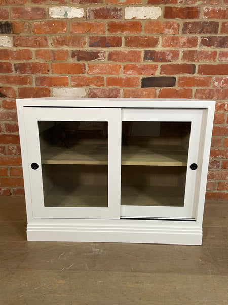 Chawton Single Glazed 2 Door Base Cabinet - Snow