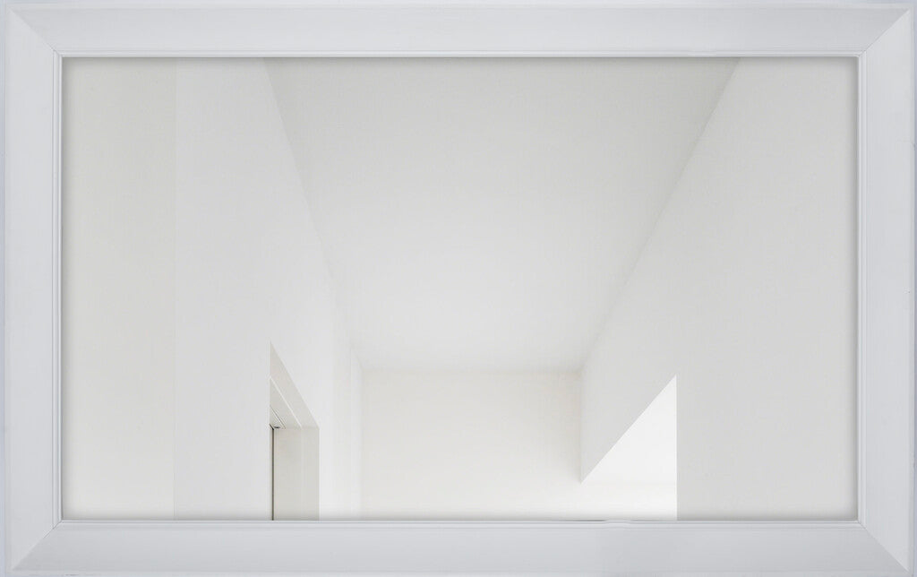 Lynton 136 Rectangular Mirror - 55" TV - Snow