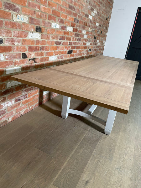 Chichester 6-10 Seater Dining Table