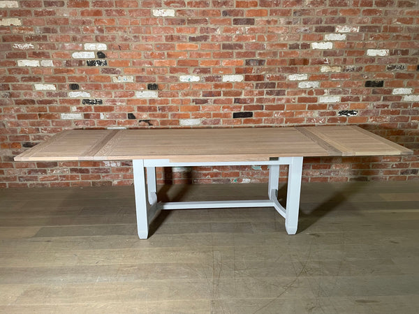 Chichester 6-10 Seater Dining Table