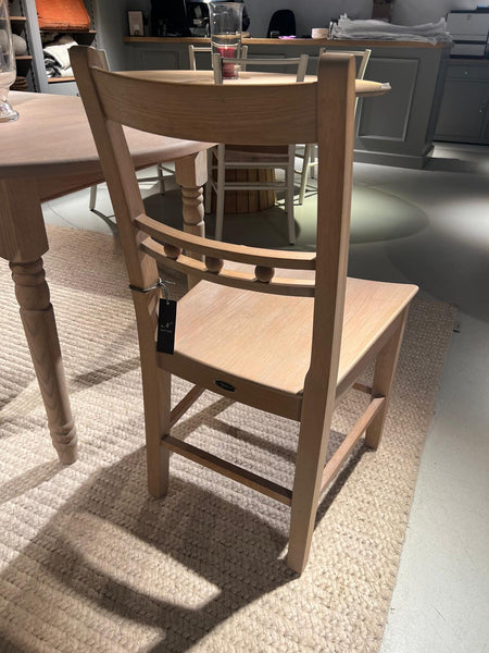 Suffolk Chair - Seasoned Oak